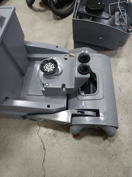 Подопочистваща машина