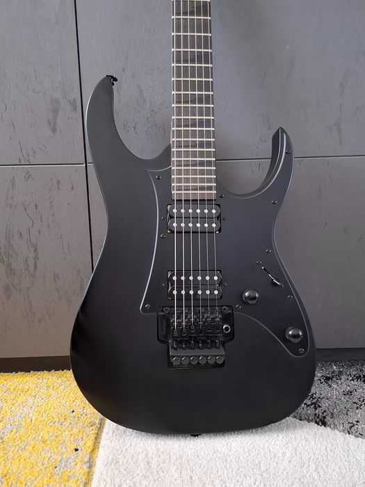 Електрическа китара Ibanez GRGR330EX-BKF Black Flat