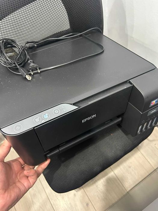 продам 4 принтера в отличном состоянии