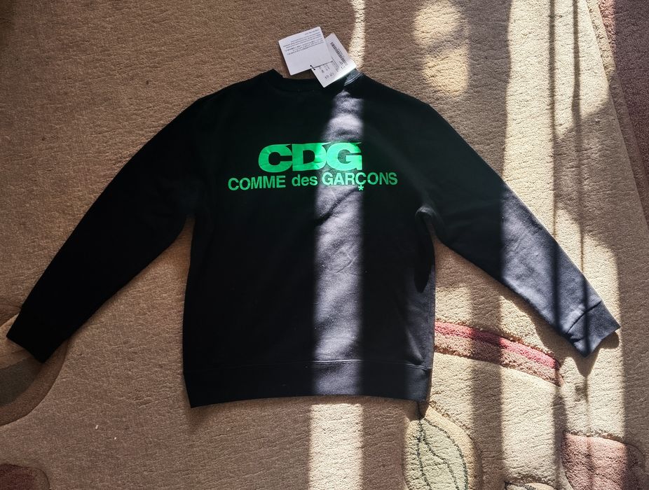 кофты/лонгсливы CDG   Comme des Garçons CDG "Breaking News" Logo