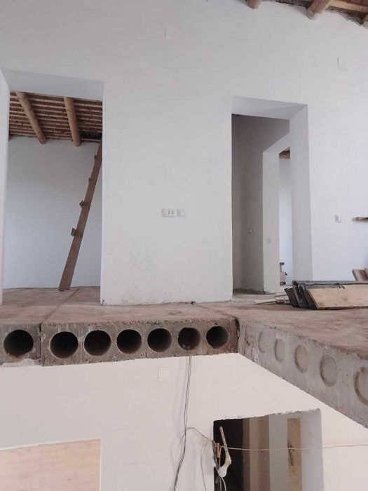 уй сотилади срочно свет газ бор