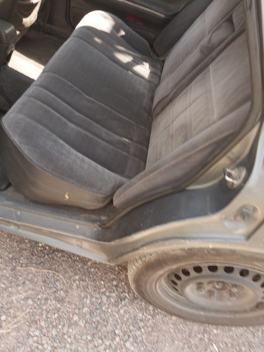 Продам Мазду 1991г обьём 2