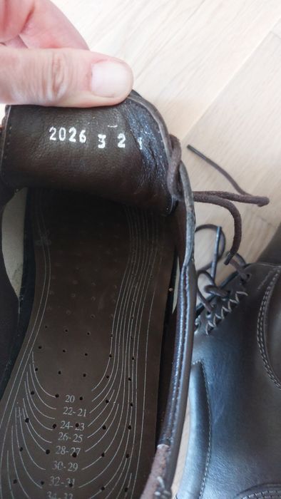Pantofi piele 43