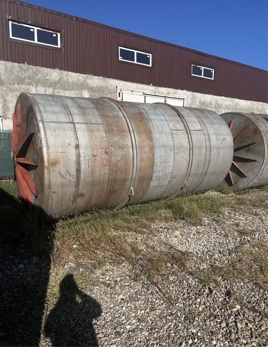 Vand bazine din inox alimentar de 70,000l si 24,000l  sauvariante auto