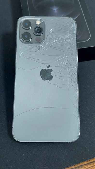 Продам Iphone 12 Pro  512 ГБ