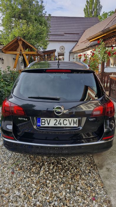 Opel astra j 2016