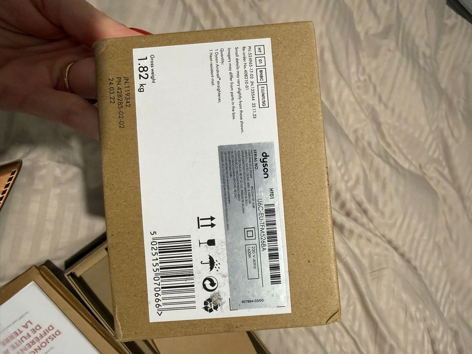 Vand dyson airstrait HT01