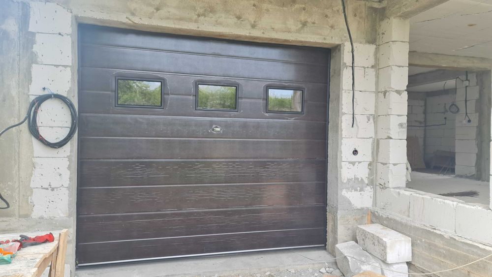 usi de garaj de vanzare cu montaj in segarcea dolj,usi sectionale