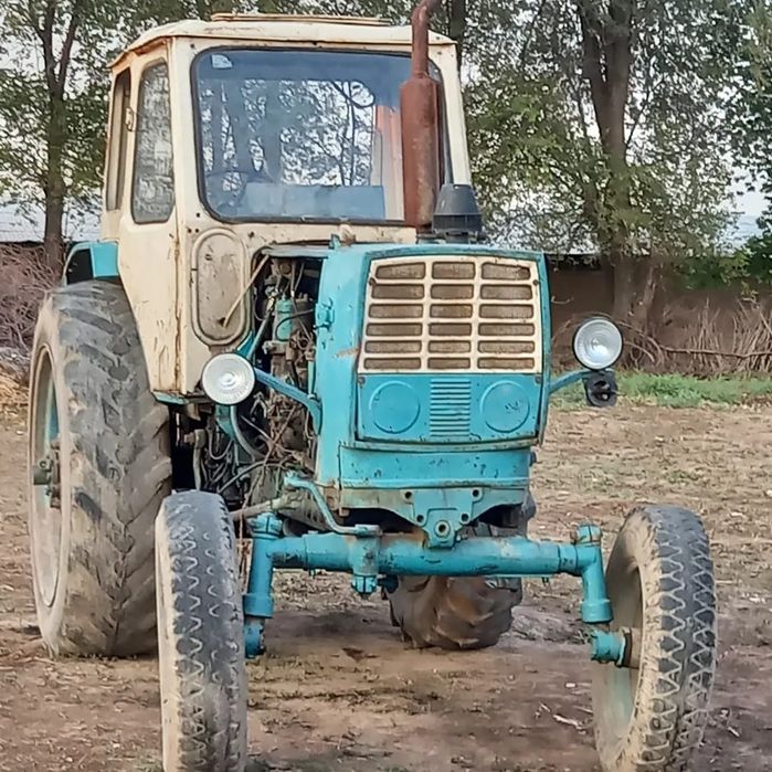 Продам трактор мтз