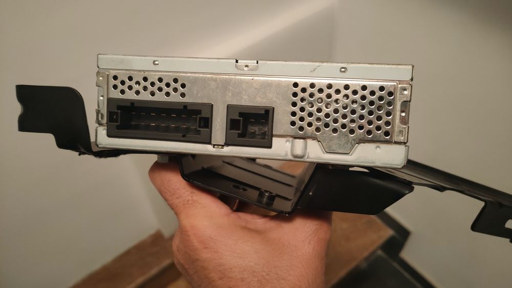 Радио cd за мерцедес w211