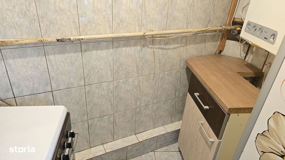 Vand apartament 4 camere Deva,  Decebal (Cuza Voda, Catedrala), et. 2,