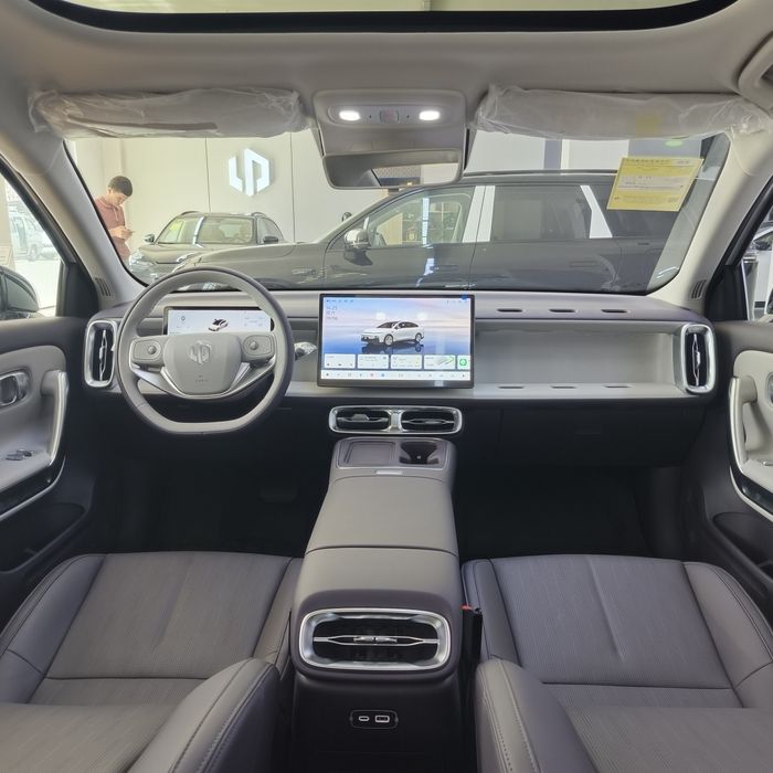 Leapmotor B01 550Km Elektr Premium Full 3 yil garantiya