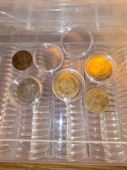 Lot 400 capsule monede