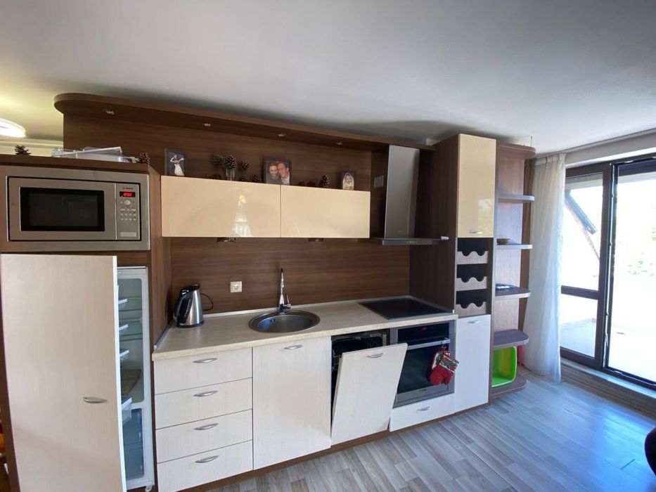 Продава се Двустаен апартамент в к.к. Слънчев бряг - 79 кв.м за 1252 €/кв.м - Снимка #2
