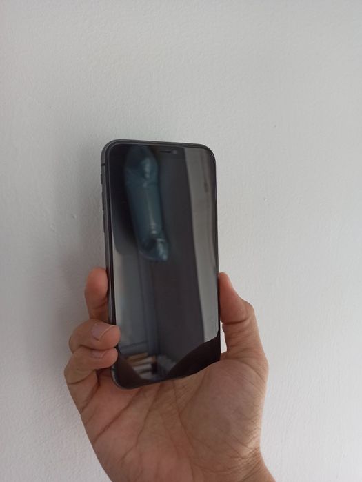 iPhone 11 , Xiaomi 12T pro