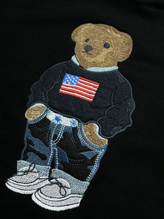 Дамска блуза в черен цвят