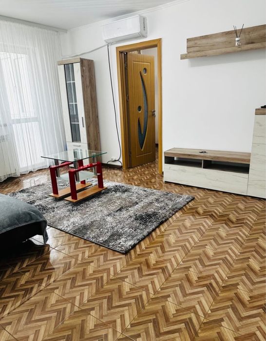 Apartament in chirie