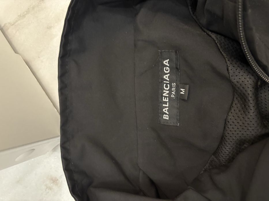 Ветровка Balenciaga
