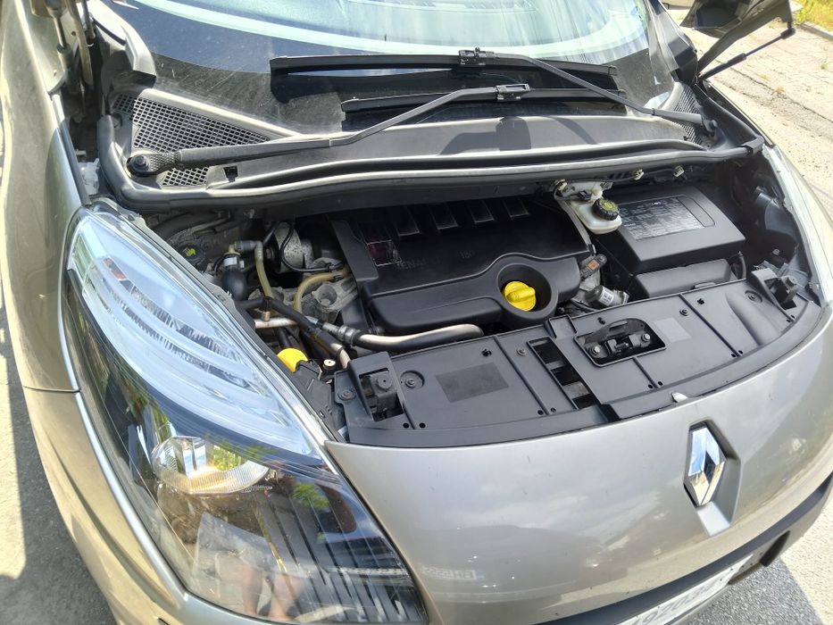 Renault scenic 1.9.