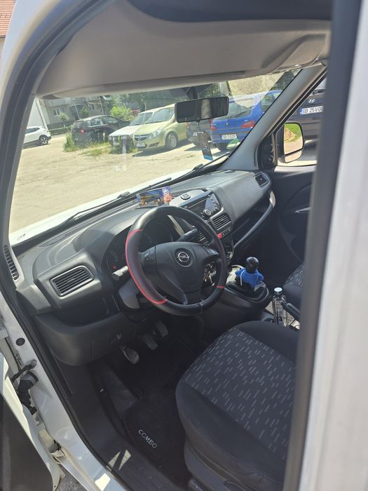 Opel combo diesel 2013 înmatriculată Recent