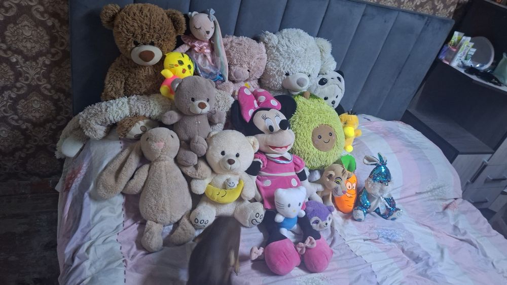 Мягкие игрушки...