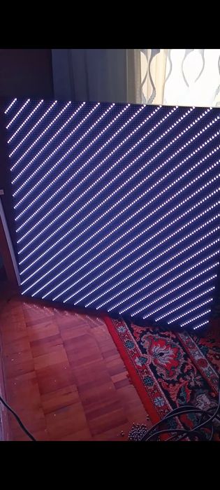 Монитор сотилади ишлаб турибди