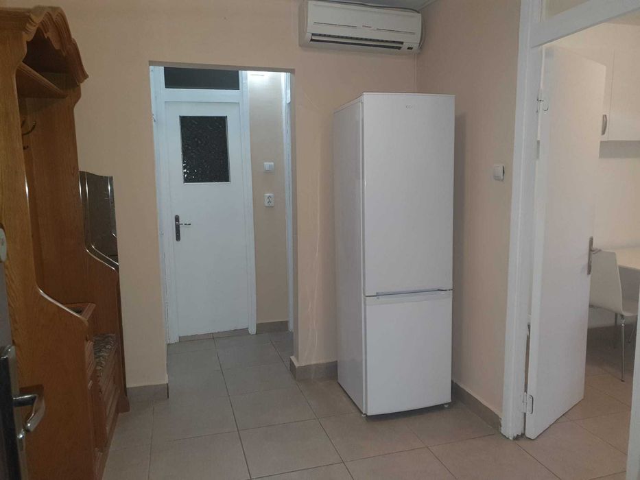 Apartament 2 camere de închiriat