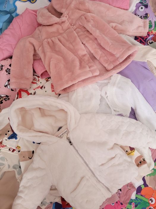 Lot haine copii fetite impecabile 70 bucăți