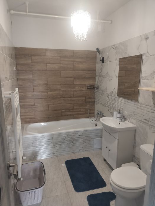 Apartament 2 camere de închiriat