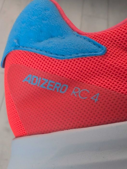 Pantofi sport adidasi Adidas Adizero RC 4 M – Model Rar (Ediție „Sample”) – Mărimea FR / UE: 42 2/3 US: 9 UK: 8.5