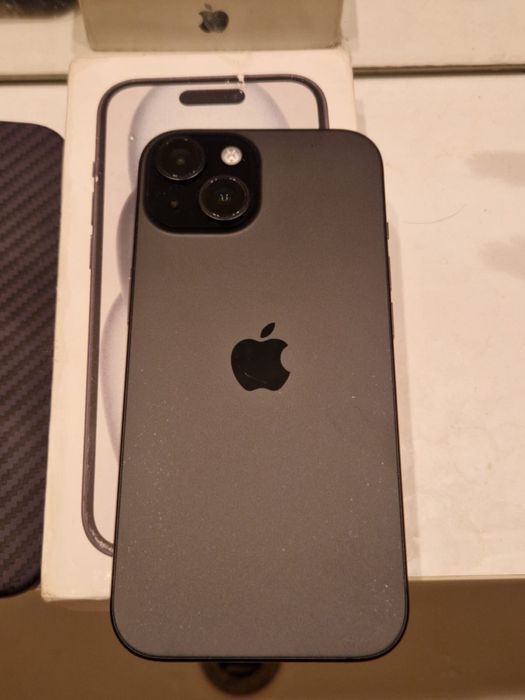 Продам iPhone 15