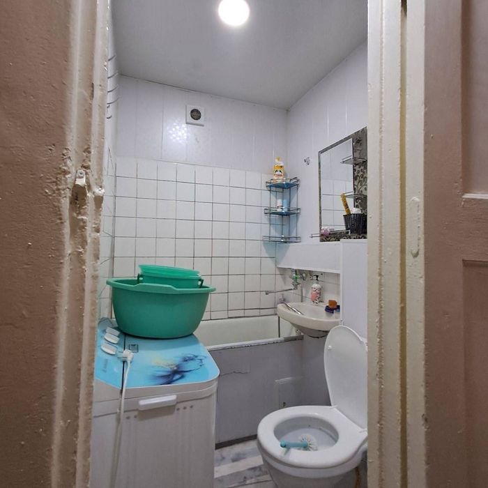 Yakkasaroy tumanida Kosmonavtlar metrosiga yaqin joydan kvartira