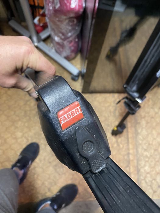 Багажници за ски