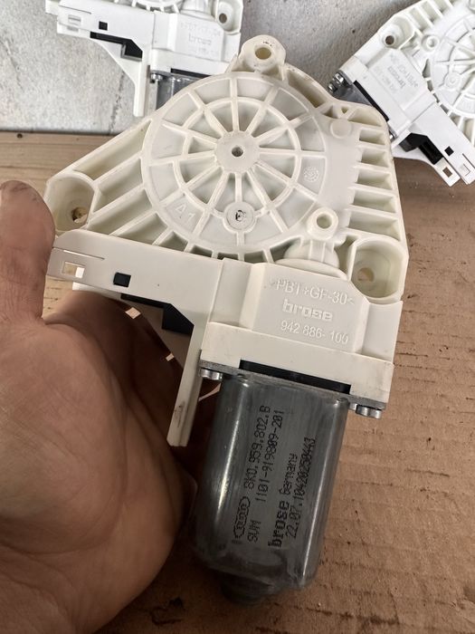 Модул за прозорец ауди а6 а7 / машинка audi a6 a7 4g