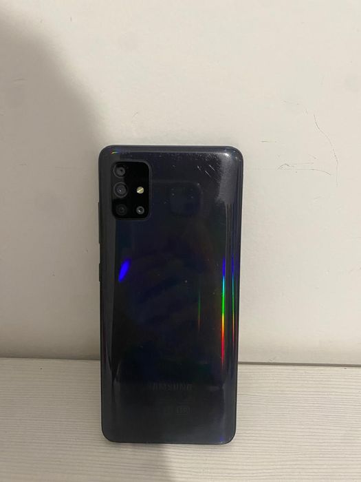 Продам телефон Samsung A51