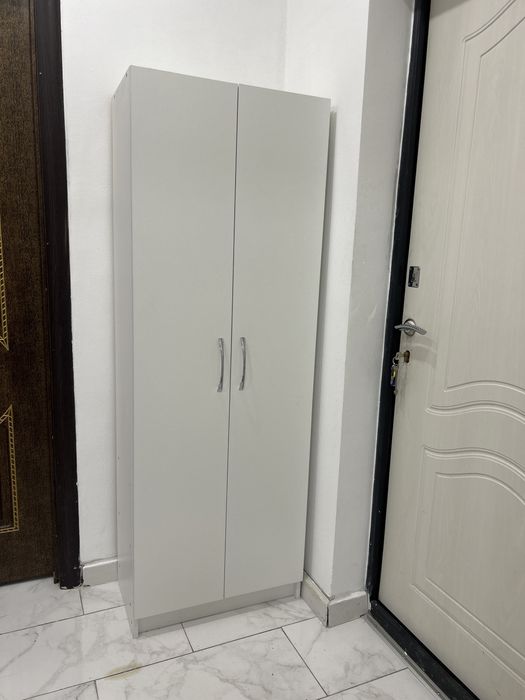 Аяқ-киім салатын шкаф сатылады