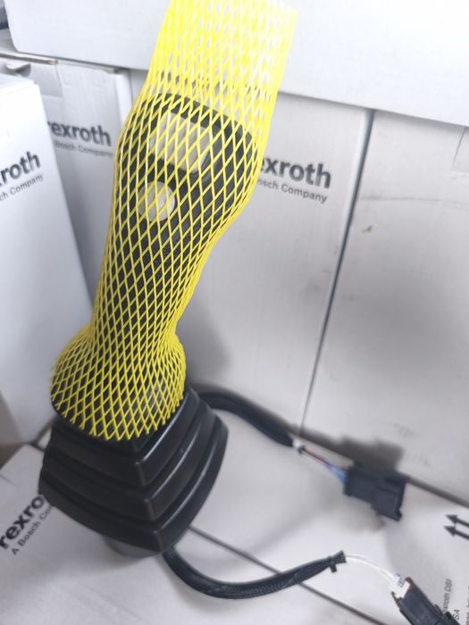 De vânzare Joystick JCB  noi