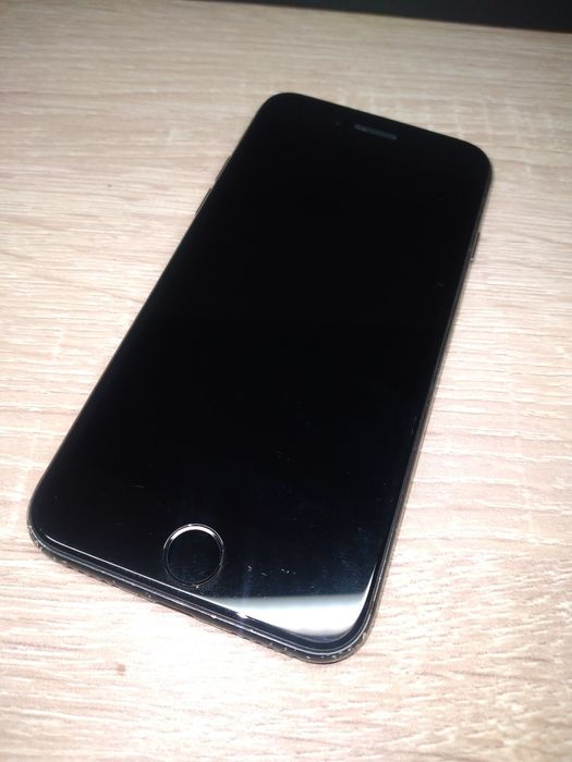 iPhone se 2020 Айфон се 2020