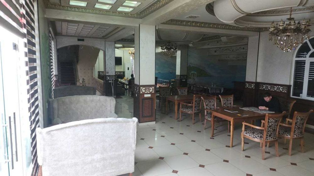 В Ахангаране Продаётся Здание Ресторана 3000м² 1 Линия Ор Мананият бог