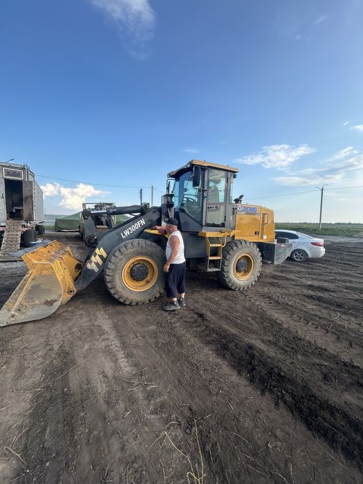 Услуги погрузчика