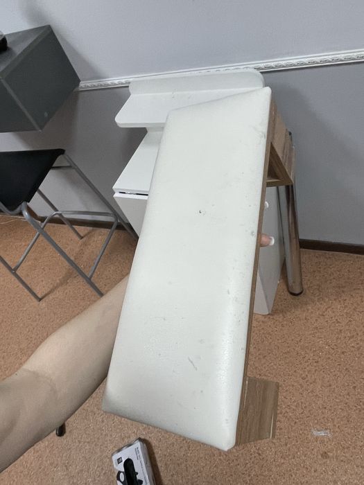Подставка для рук для маникюра