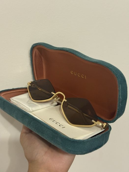 Gucci Дамски слънчеви очила тъмно кафеви