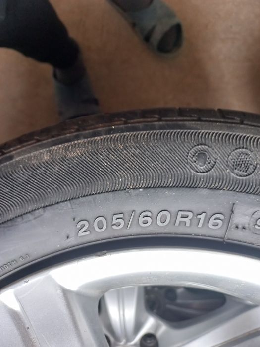 Диска 205 60 r16