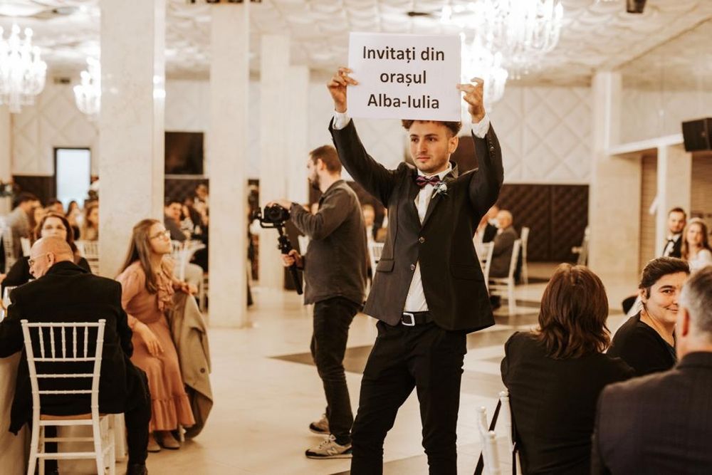 Entertainer/ Animator copii adulti Jocuri la nunti /evenimente nunta