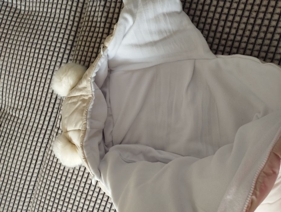 Продам кокон на выписку