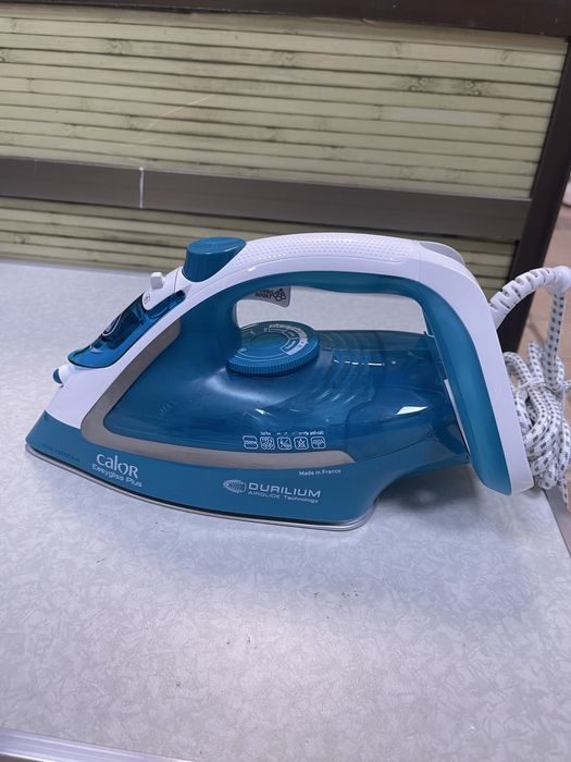 Парна ютия Calor Easygliss Plus