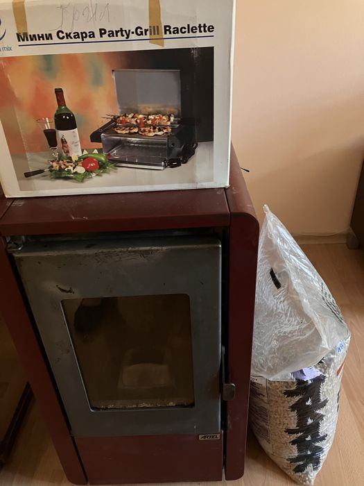 Суха пелетна камина Артел