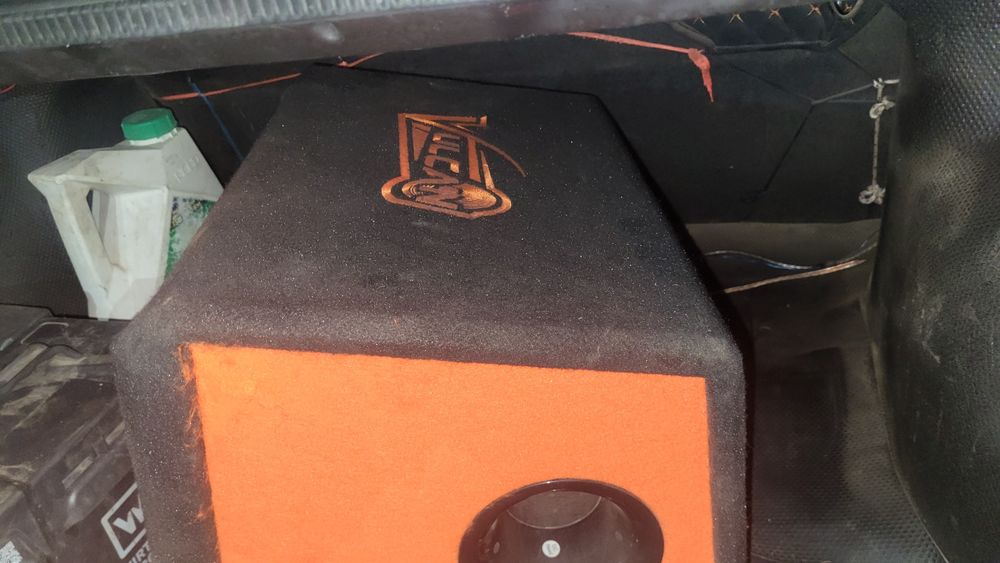 Продам саб срочно  Vulcan-6610