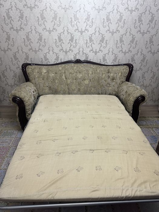 Диван раскладной с 2 креслами