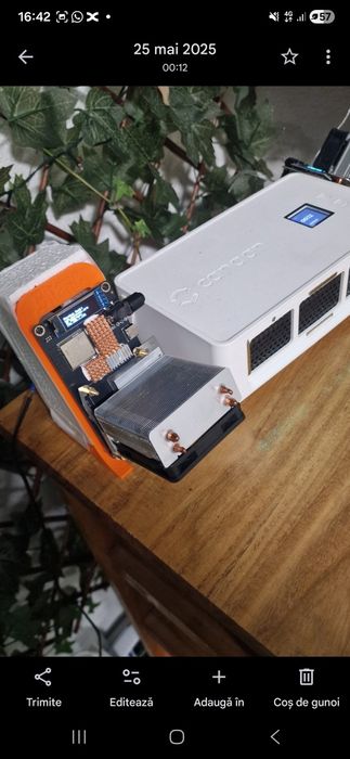 Vând miner bitcoin bitaxe